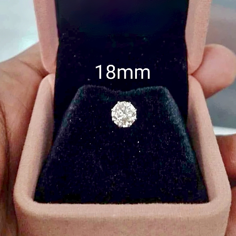 American Diamond One Stone Nose Pin-18mm