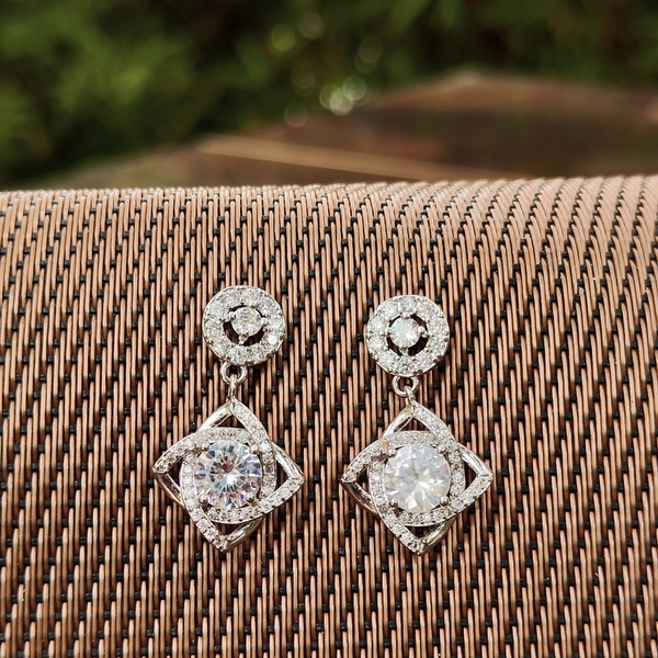 American Diamond Silver Plating Entwined Romance Flower Earring